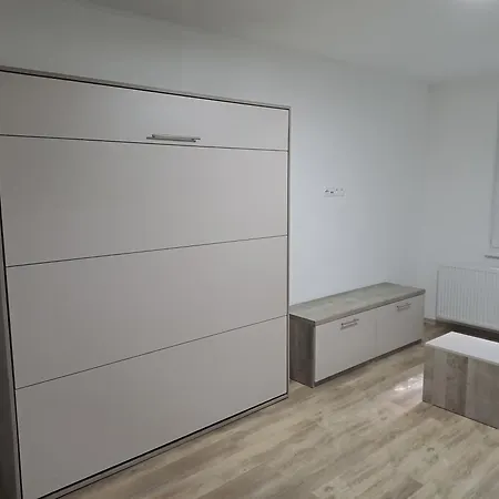 14apartment 오스트로브