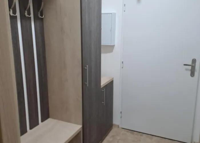 14apartment * 奥斯特罗夫